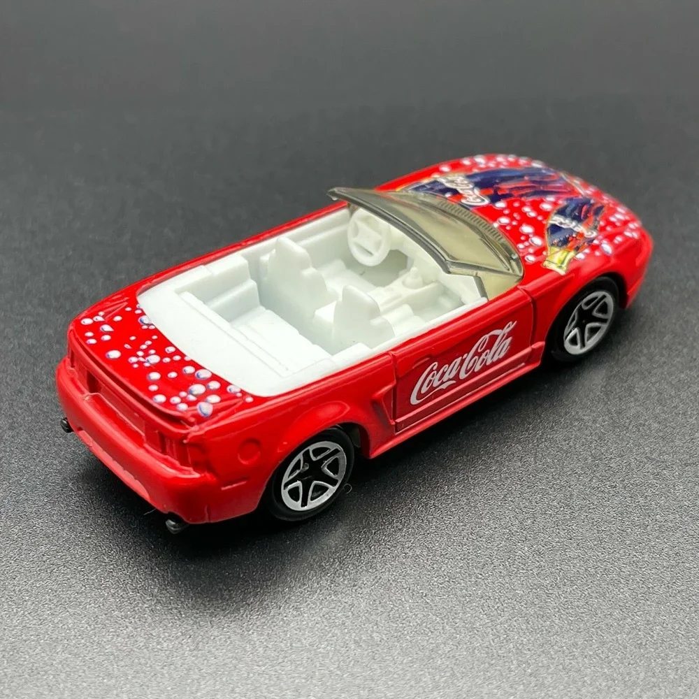 Matchbox Coca-Cola 1999 '99 Ford Mustang Convertible Car Red‎ Diecast 1/61 Scale